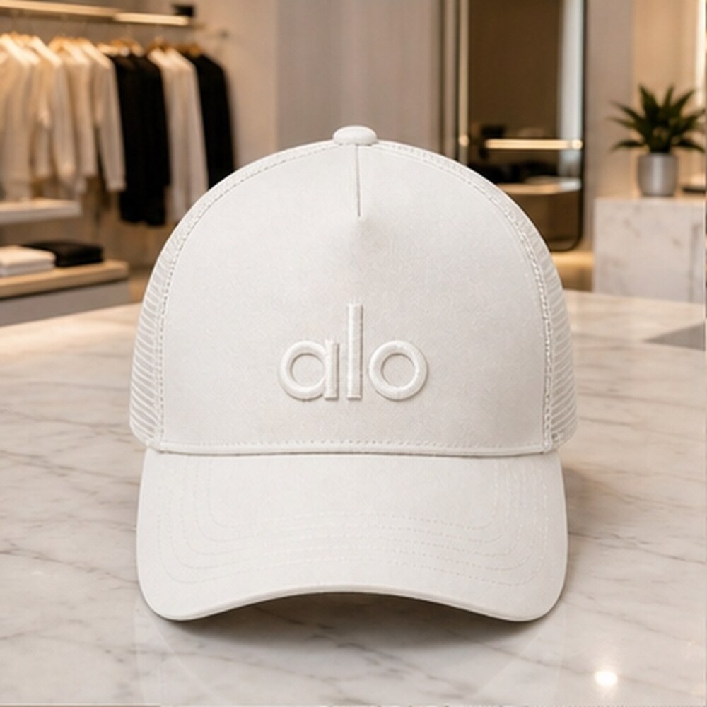 ALO Yoga Sleek Ivory Performance Mesh Cap